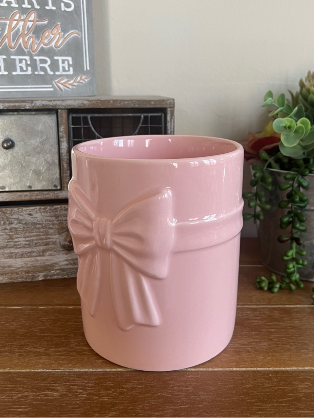 New Ceramic Pink Bow Utensil Crock - Picture 6 of 6